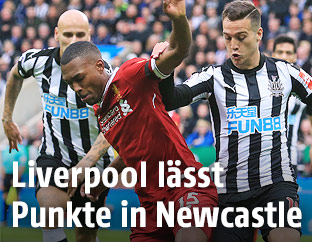 Daniel Sturridge und Javier Manquillo