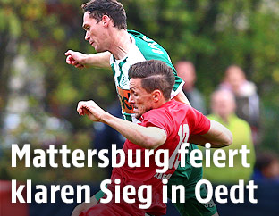 Patrick Bürger (Mattersburg) und Aleksandr Djordjevic (Oedt)