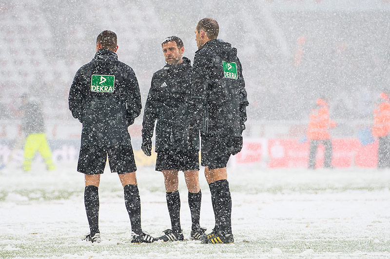 © APA/AFP/dpa/Guido Kirchner Starker Schneefall in Köln