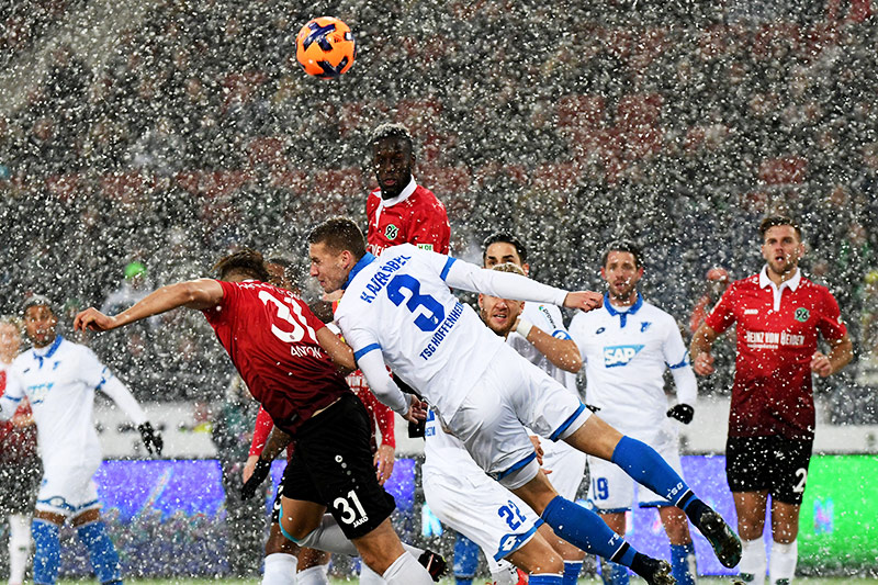 © APA/AFP/dpa/Peter Steffen Starker Schneefall in Hannover