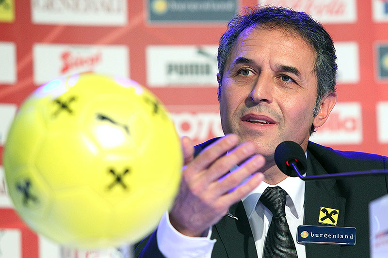 © APA/AFP/Dieter Nagl Antrittspressekonferenz von ÖFB-Teamchef Marcel Koller im Jahr 2011