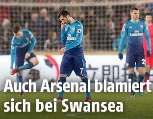 Enttäuschte Arsenal-Spieler im Match gegen Swansea City
