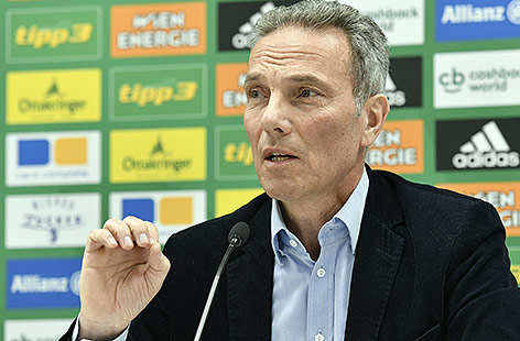 © APA/Hans Punz Rapid-Präsident Michael Krammer