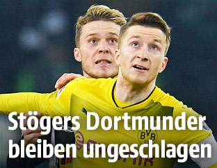 Marco Reus (Dortmund) und  Nico Elvedi (Mönchengladbach)