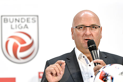 © APA/Herbert Neubauer Bundesliga-Präsident Hans Rinner