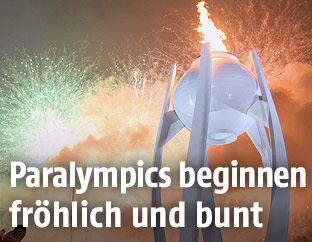 Feuerwerk bei Eröffnung