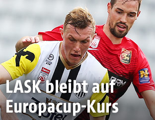 Thomas Goiginger (LASK) und Markus Lackner (FC Admira)