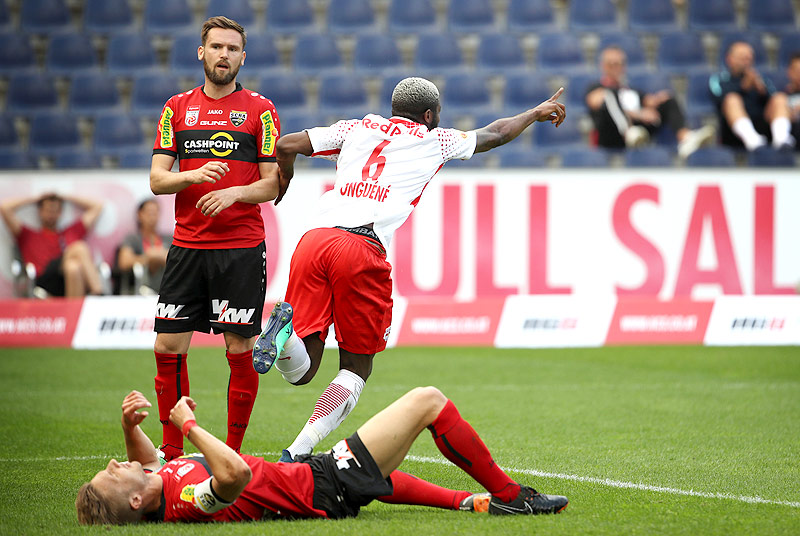 © GEPA/Andreas Pranter Jerome Junior Onguene (FC Red Bull Salzburg)