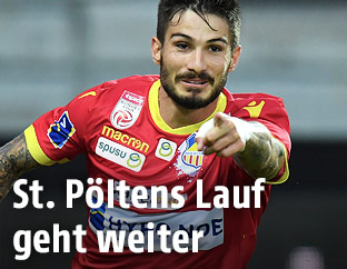 Taxiarchis Fountas (St. Pölten) jubelt